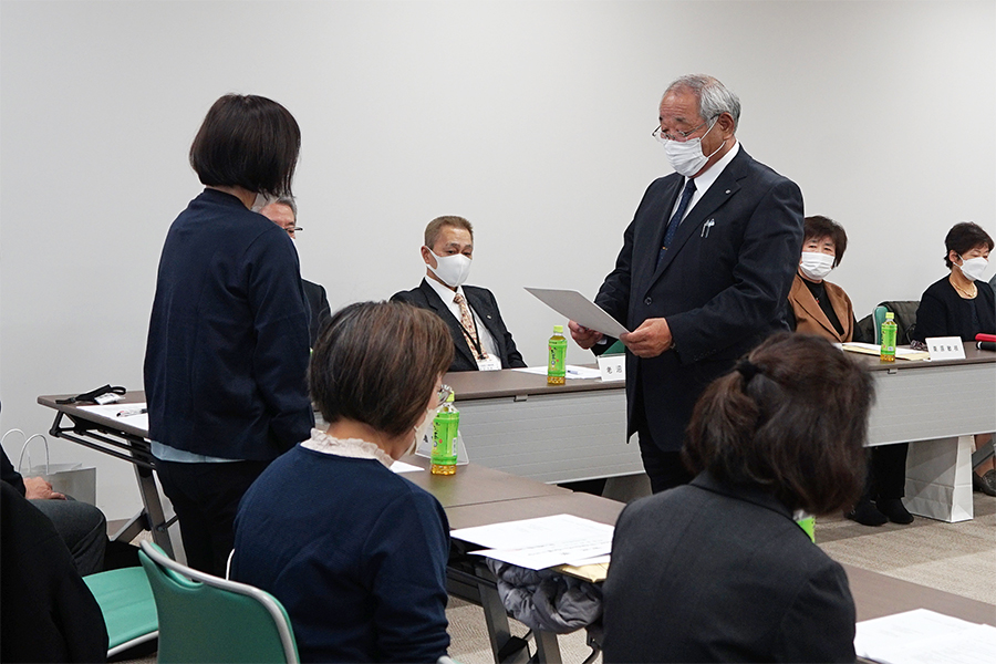 町長活動記録（R041201 民生委員・児童委員 委嘱状伝達式及び感謝状贈呈）01